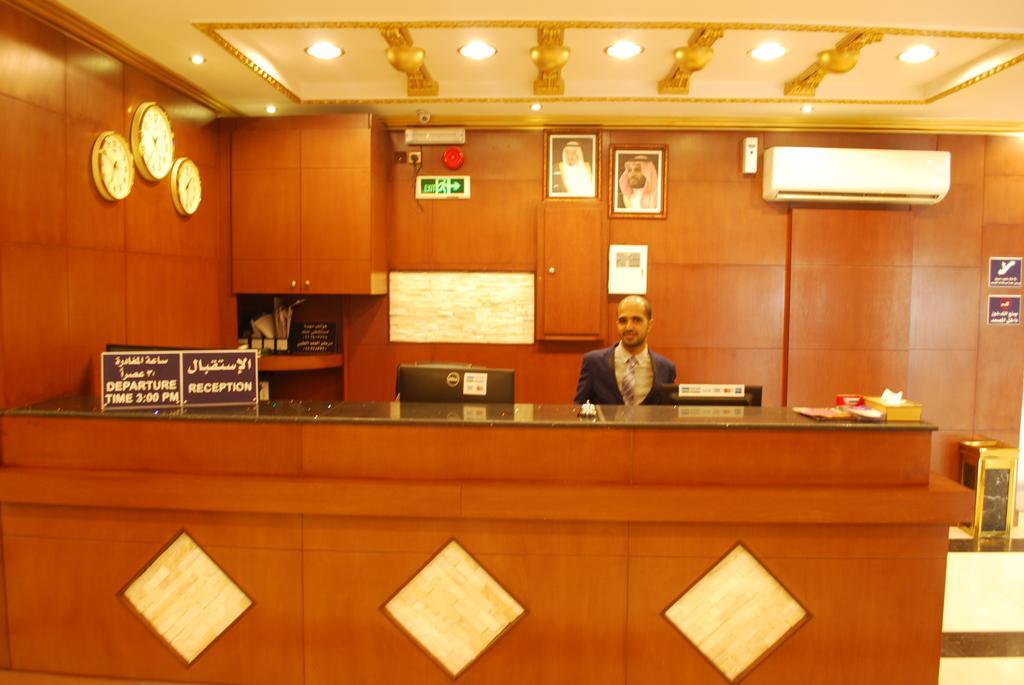 利雅德سما الاندلس公寓式酒店 外观 照片